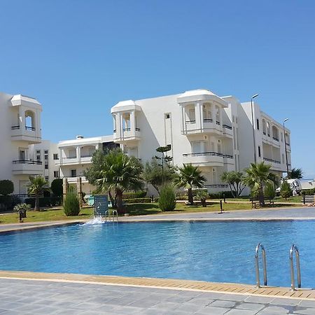 Bahia Golf Beach Hotel Бузника Екстериор снимка